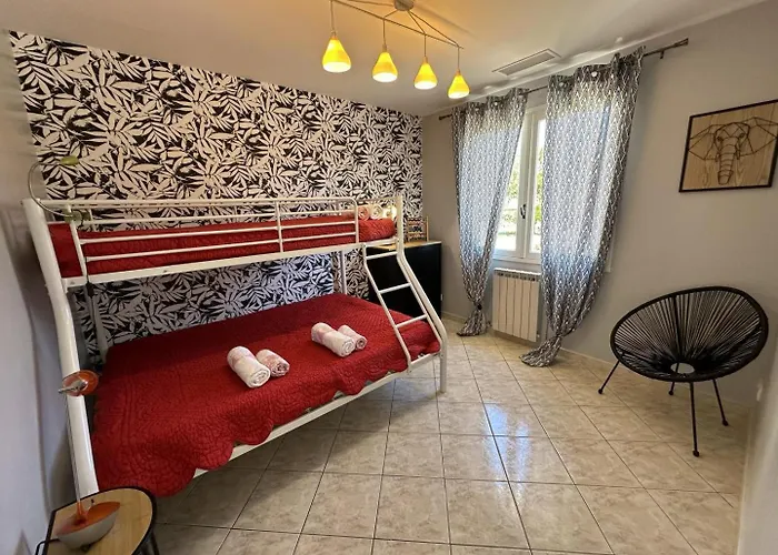 La Gineroise بيت للعطل